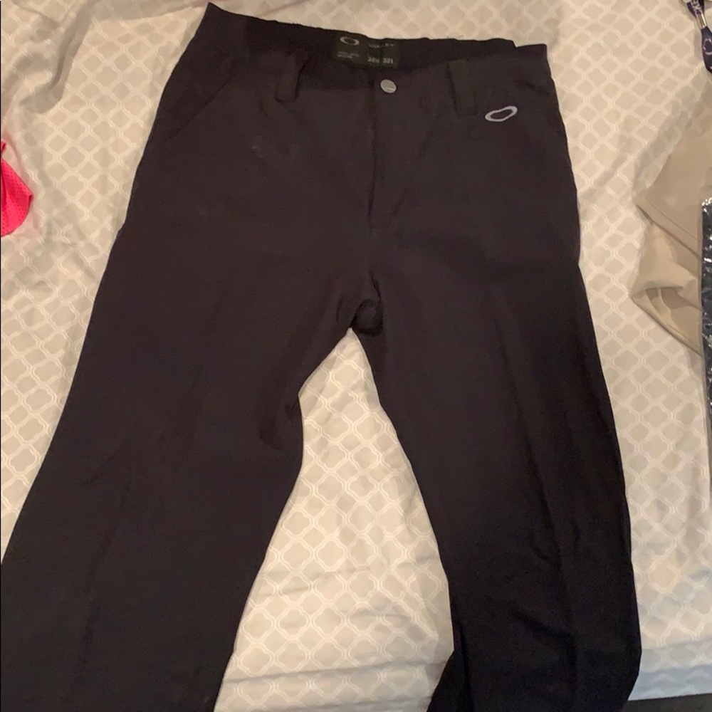 Oakley Black Golf Pants 30x32